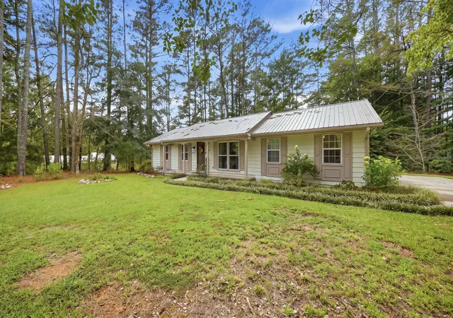 Photo 3 of Single family home for sale at 23 Forrestway Dr, La Fayette, GA 30728 | MLS# 3601810 | Listing updated on 2026-09-27