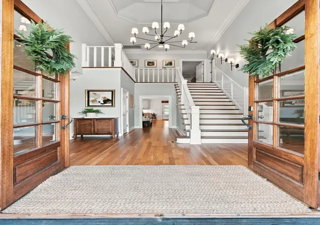 Photo 4 of Single family home for sale at 9325 Lake Shore Dr, Brentwood, TN 37027 | MLS# 3620075 | Listing updated on 2026-10-20