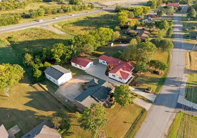 Photo 2 of Single family home for sale at 307 Westhill Dr, Lebanon, TN 37087 | MLS# 3602727 | Listing updated on 2026-10-05