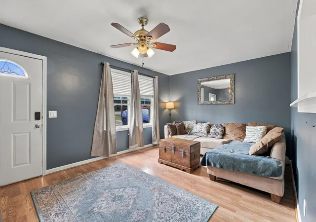 Photo 4 of Single family home for sale at 1494 Ridgewood Ct W, Gallatin, TN 37066 | MLS# 3601896 | Listing updated on 2026-10-06
