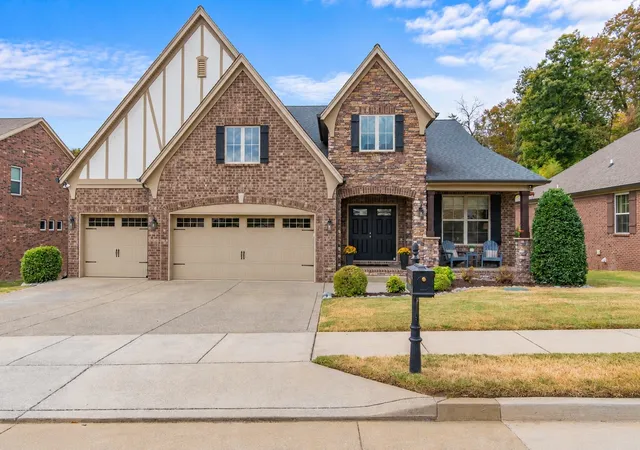 Photo 2 of Single family home for sale at 2301 Arbor Pointe Way, Hermitage, TN 37076 | MLS# 3613204 | Listing updated on 2026-10-09
