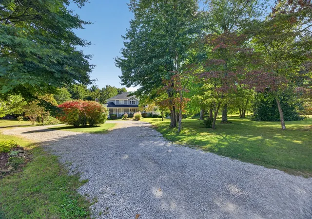 Photo 3 of Single family home for sale at 945 Old Walton Rd, Monterey, TN 38574 | MLS# 3601872 | Listing updated on 2026-09-28