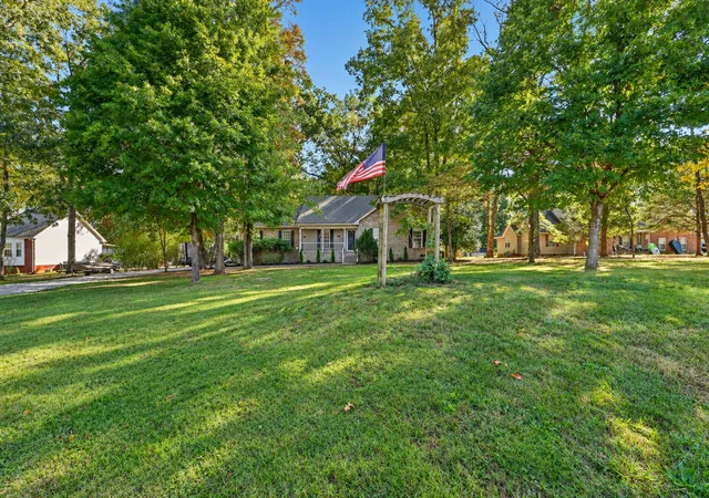 Photo 3 of Single family home for sale at 1083 Archer Dr, White House, TN 37188 | MLS# 3601846 | Listing updated on 2026-10-19