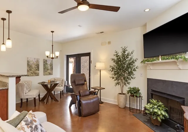 Photo 2 of Condo for sale at 142 Generals Retreat Pl, Franklin, TN 37064 | MLS# 3602569 | Listing updated on 2026-10-10