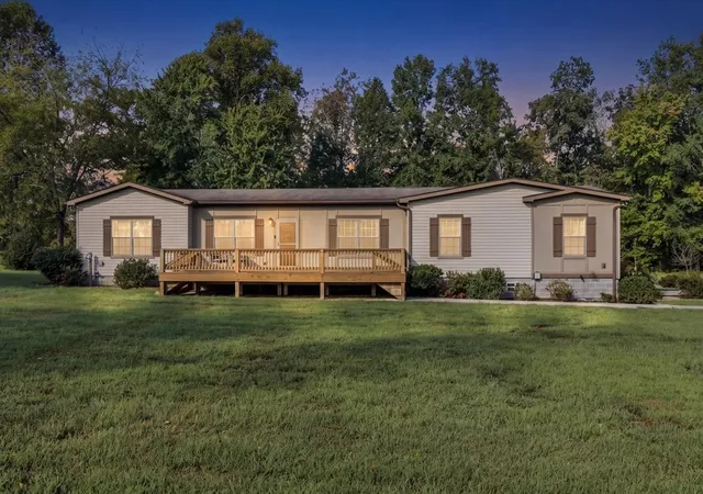 Photo 1 of Manufactured home for sale at 311 Cyril Wiser Rd, Manchester, TN 37355 | MLS# 3601864 | Listing updated on 2026-10-01
