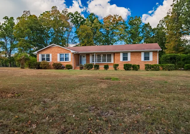 Photo 1 of Single family home for sale at 4762 Metro 41a Hwy, Normandy, TN 37360 | MLS# 3601867 | Listing updated on 2026-10-03