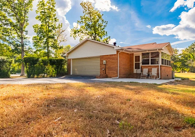 Photo 3 of Single family home for sale at 4762 Metro 41a Hwy, Normandy, TN 37360 | MLS# 3601867 | Listing updated on 2026-10-03
