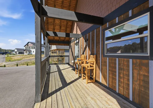 Photo 4 of Single family home for sale at 1128 Sanctuary Shrs Way, Sevierville, TN 37876 | MLS# 3610451 | Listing updated on 2026-10-02