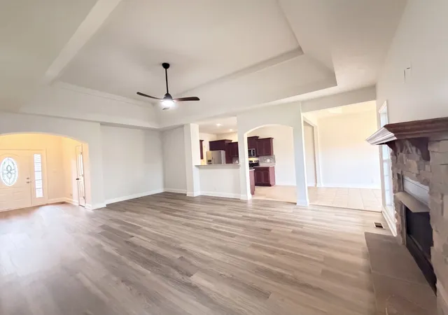 Photo 2 of Single family home for sale at 652 White Face Dr, Clarksville, TN 37040 | MLS# 3601895 | Listing updated on 2026-10-29