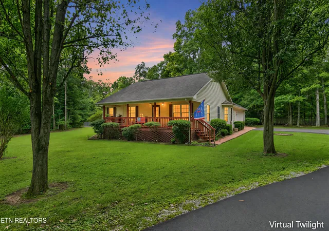 Photo 1 of Single family home for sale at 2006 Keno Dr, Crossville, TN 38572 | MLS# 3601897 | Listing updated on 2026-10-07