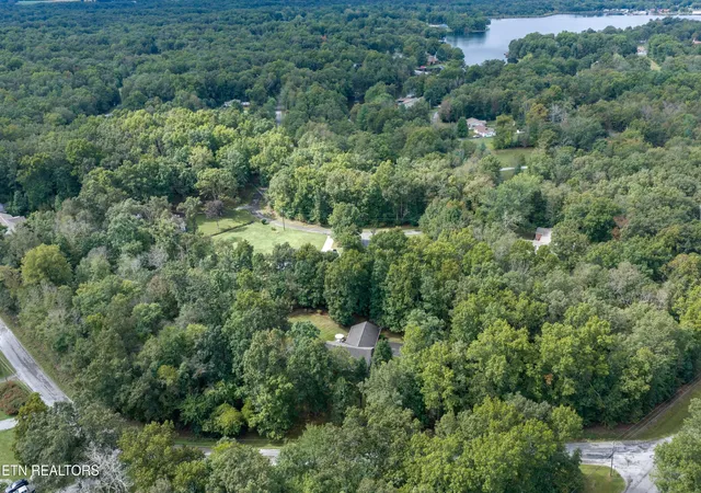 Photo 46 of Single family home for sale at 2006 Keno Dr, Crossville, TN 38572 | MLS# 3601897 | Listing updated on 2026-10-07