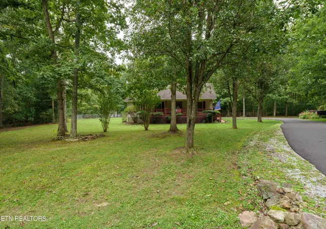Photo 4 of Single family home for sale at 2006 Keno Dr, Crossville, TN 38572 | MLS# 3601897 | Listing updated on 2026-10-07