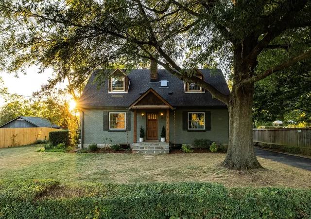 Photo 2 of Single family home for sale at 2005 Olga Ave, Nashville, TN 37216 | MLS# 3602316 | Listing updated on 2026-10-03