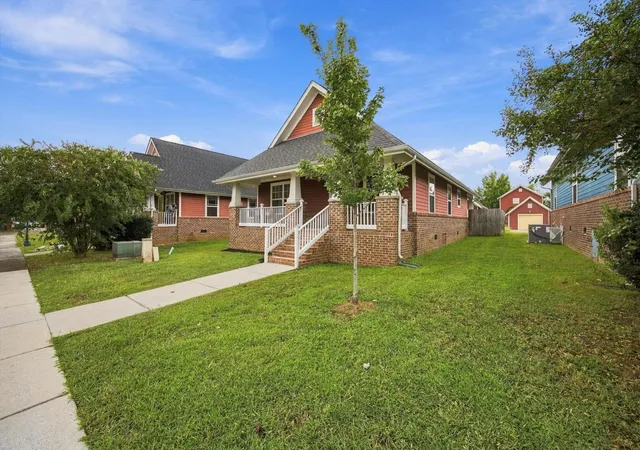 Photo 3 of Single family home for sale at 224 West 36th St, Chattanooga, TN 37410 | MLS# 3601898 | Listing updated on 2026-10-05