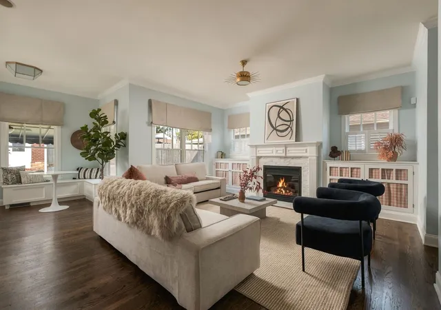 Photo 1 of Single family home for sale at 2500c W Linden Ave, Nashville, TN 37212 | MLS# 3610591 | Listing updated on 2026-10-05
