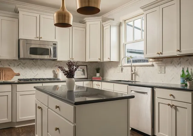 Photo 2 of Single family home for sale at 2500c W Linden Ave, Nashville, TN 37212 | MLS# 3610591 | Listing updated on 2026-10-05