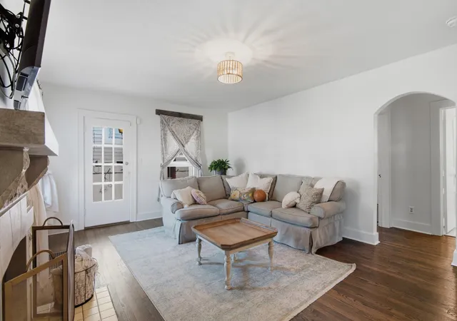 Photo 3 of Single family home for sale at 3508b Sanford Ave, Nashville, TN 37211 | MLS# 3603401 | Listing updated on 2026-10-02