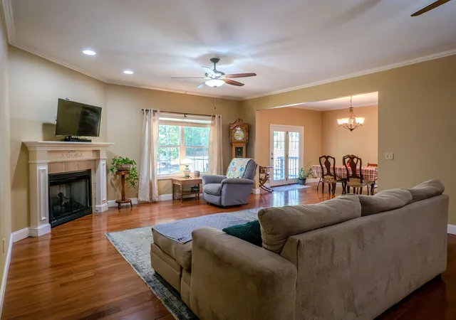 Photo 3 of Single family home for sale at 339 Shadows Lawn Dr, Athens, TN 37303 | MLS# 3602448 | Listing updated on 2026-10-02