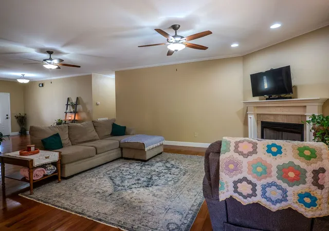 Photo 4 of Single family home for sale at 339 Shadows Lawn Dr, Athens, TN 37303 | MLS# 3602448 | Listing updated on 2026-10-02