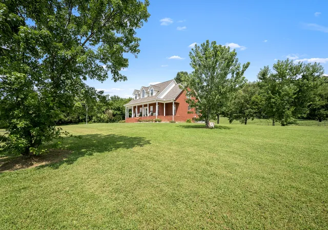 Photo 4 of Single family home for sale at 206 Hickerson Rd, Wartrace, TN 37183 | MLS# 3601994 | Listing updated on 2026-09-28
