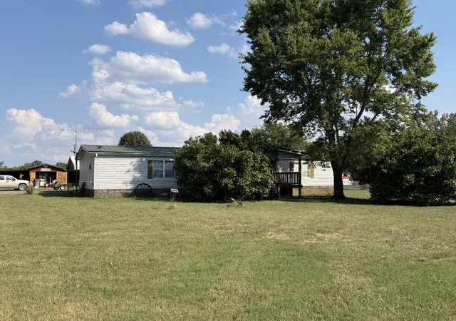 Photo 1 of Manufactured home for sale at 1651 Richardson Rd, Lewisburg, TN 37091 | MLS# 3601968 | Listing updated on 2026-09-28