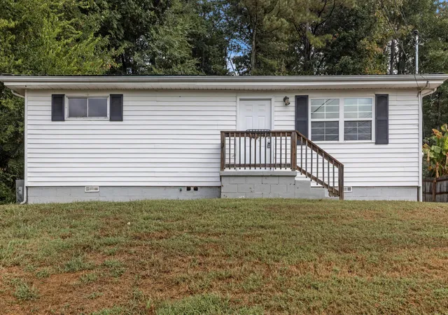 Photo 1 of Single family home for sale at 338 Mcafee Rd, Rossville, GA 30741 | MLS# 3601938 | Listing updated on 2026-09-28