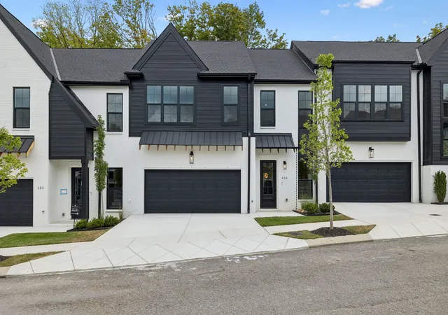 Photo 1 of Townhouse for sale at 123 Shadow Springs Dr #123, Brentwood, TN 37027 | MLS# 3602440 | Listing updated on 2026-10-04