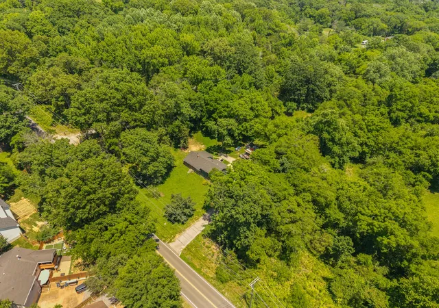 Photo 2 of Single family home for sale at 1083 Tulip Grv Rd, Hermitage, TN 37076 | MLS# 3601996 | Listing updated on 2026-10-05