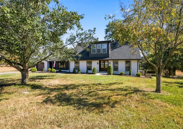 Single family home for sale at 203 Cheviot Ct, Hendersonville, TN 37075 | MLS# 3611632