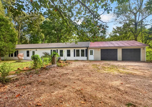 Photo 3 of Single family home for sale at 629 Brasfield Rd, Dresden, TN 38225 | MLS# 3602276 | Listing updated on 2026-10-01