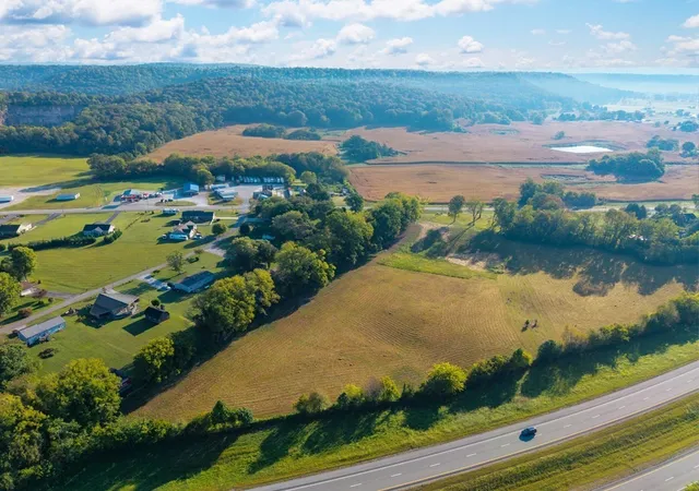 Photo 4 of Land for sale at 1545 Roberts Matthews Hwy, Sparta, TN 38583 | MLS# 3609817 | Listing updated on 2026-10-01