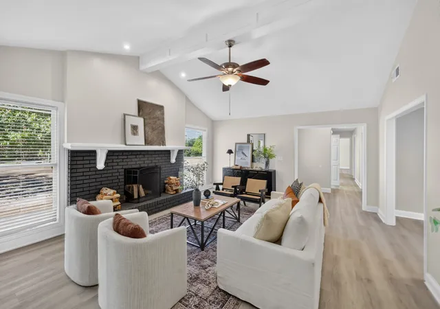 Photo 4 of Single family home for sale at 1103 Forest Harbor Dr, Hendersonville, TN 37075 | MLS# 3602106 | Listing updated on 2026-09-28