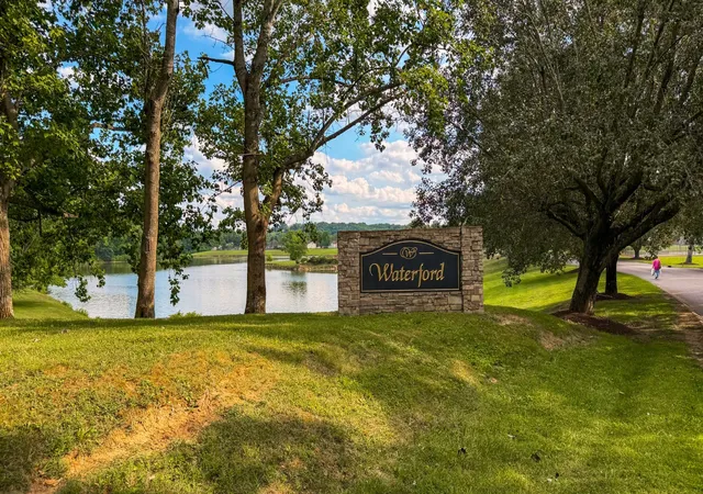Photo 3 of Single family home for sale at 1940 Waterford Dr, Old Hickory, TN 37138 | MLS# 3602075 | Listing updated on 2026-09-29