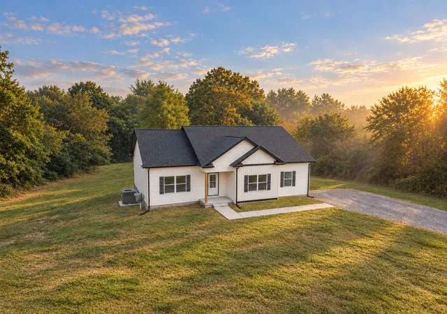 Photo 1 of Single family home for sale at 1023 Abiff Rd, Bon Aqua, TN 37025 | MLS# 3602588 | Listing updated on 2026-10-03
