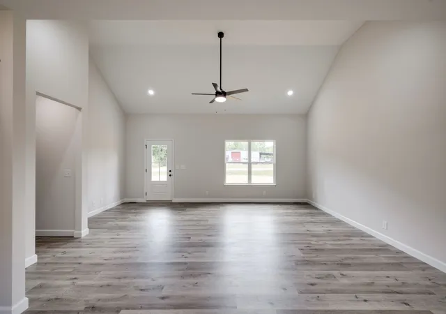 Photo 4 of Single family home for sale at 1023 Abiff Rd, Bon Aqua, TN 37025 | MLS# 3602588 | Listing updated on 2026-10-03