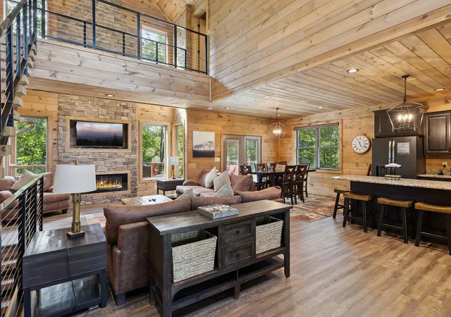 Photo 4 of Single family home for sale at 2509 Mountain Holly Way #2509, Sevierville, TN 37862 | MLS# 3602063 | Listing updated on 2026-09-28
