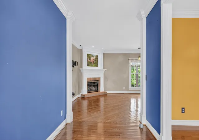 Photo 3 of Single family home for sale at 6515 Greenville Rd, Hopkinsville, KY 42240 | MLS# 3603555 | Listing updated on 2026-10-01