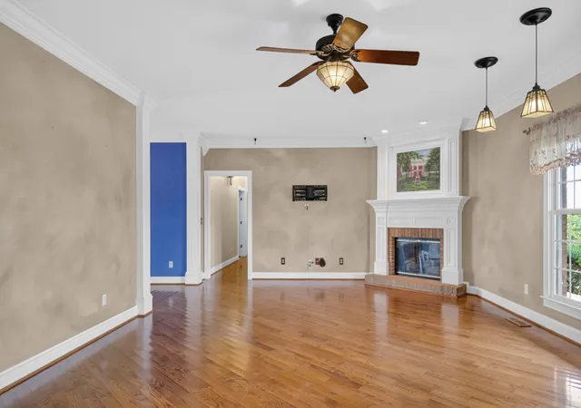 Photo 4 of Single family home for sale at 6515 Greenville Rd, Hopkinsville, KY 42240 | MLS# 3603555 | Listing updated on 2026-10-01