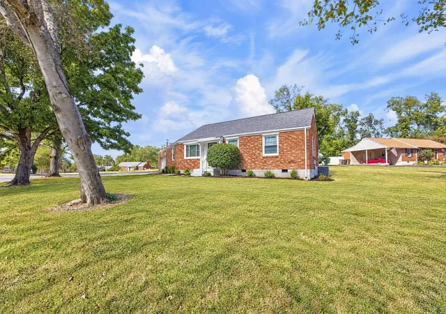 Photo 4 of Single family home for sale at 409 Woodberry Dr, Nashville, TN 37214 | MLS# 3602520 | Listing updated on 2026-10-21