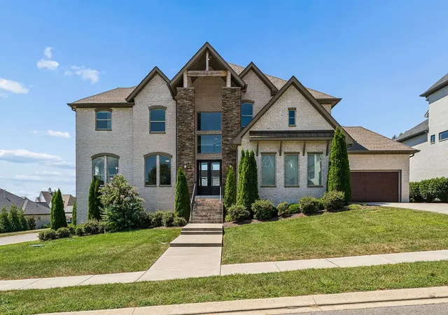 Photo 3 of Mansion for sale at 6401 High Top Ct, Franklin, TN 37067 | MLS# 3602584 | Listing updated on 2026-10-04