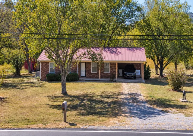 Photo 2 of Single family home for sale at 3460 Bradyville Rd, Readyville, TN 37149 | MLS# 3603539 | Listing updated on 2026-10-07
