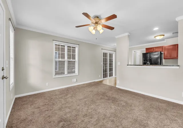 Photo 4 of Single family home for sale at 1061/2 Riverview Dr, Clarksville, TN 37040 | MLS# 3603669 | Listing updated on 2026-10-03