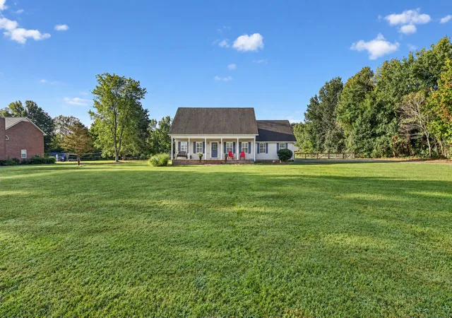 Photo 3 of Single family home for sale at 8369 Bethlehem Rd, Springfield, TN 37172 | MLS# 3602781 | Listing updated on 2026-10-07