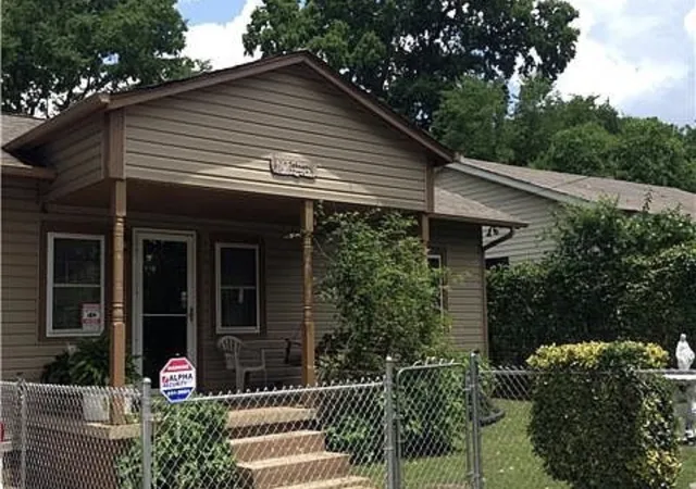 Photo 1 of Single family home for sale at 229 Hickory St, Madison, TN 37115 | MLS# 3602202 | Listing updated on 2026-10-01
