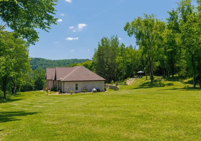 Photo 4 of Single family home for sale at 2022 Southport Rd, Culleoka, TN 38451 | MLS# 3602723 | Listing updated on 2026-10-08