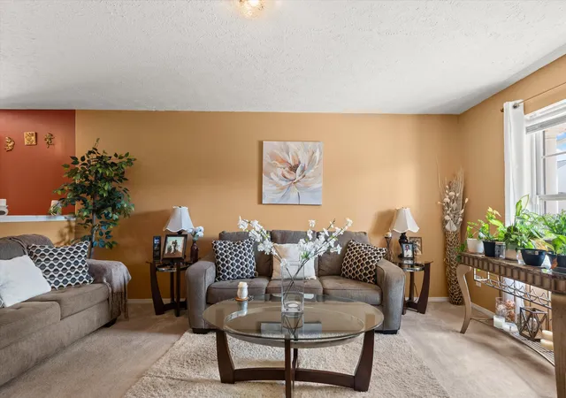 Photo 4 of Single family home for sale at 2804 Creekbend Dr, Nashville, TN 37207 | MLS# 3602123 | Listing updated on 2026-10-08