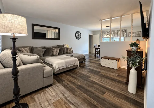 Photo 3 of Single family home for sale at 456 Lakeland Dr, Dover, TN 37058 | MLS# 3602321 | Listing updated on 2026-09-28