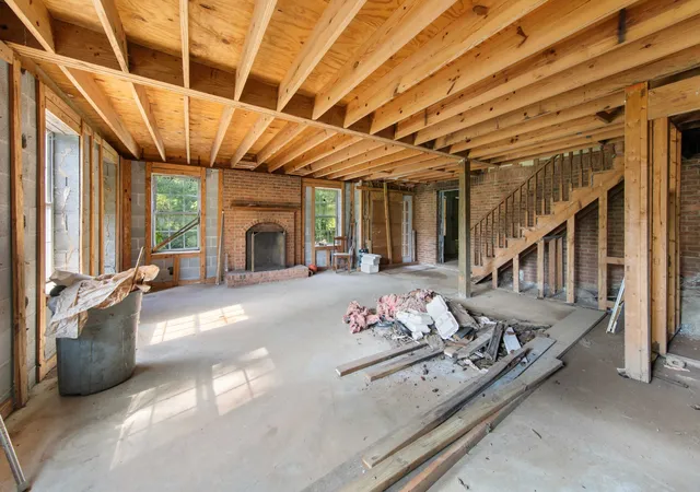 Photo 2 of Single family home for sale at 231 Old Dandridge Pike, Strawberry Plains, TN 37871 | MLS# 3609887 | Listing updated on 2026-10-03