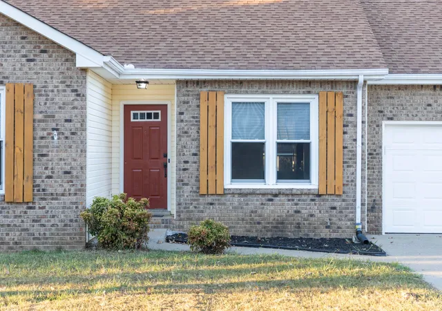 Photo 1 of Single family home for sale at 417 Cyprus Ct, Clarksville, TN 37040 | MLS# 3602553 | Listing updated on 2026-10-24