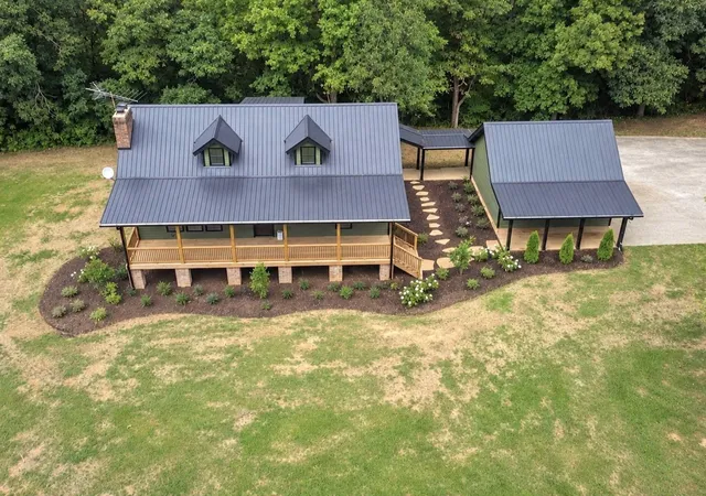 Photo 3 of Single family home for sale at 2221 Baker Brg Rd Ne, Charleston, TN 37310 | MLS# 3602121 | Listing updated on 2026-09-29